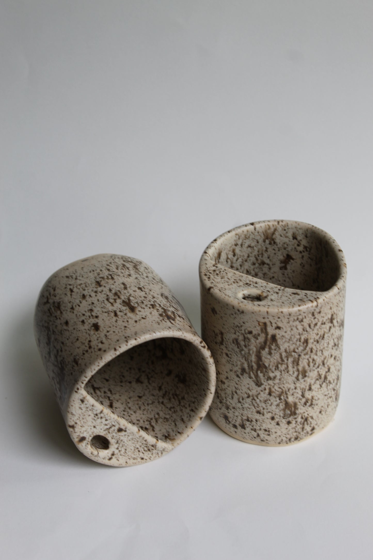 Sip Cup in Brown Speckle