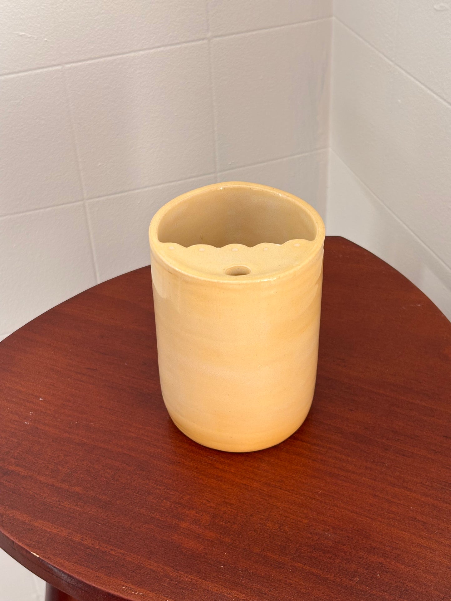 Scalloped Butter Yellow Sip Cup