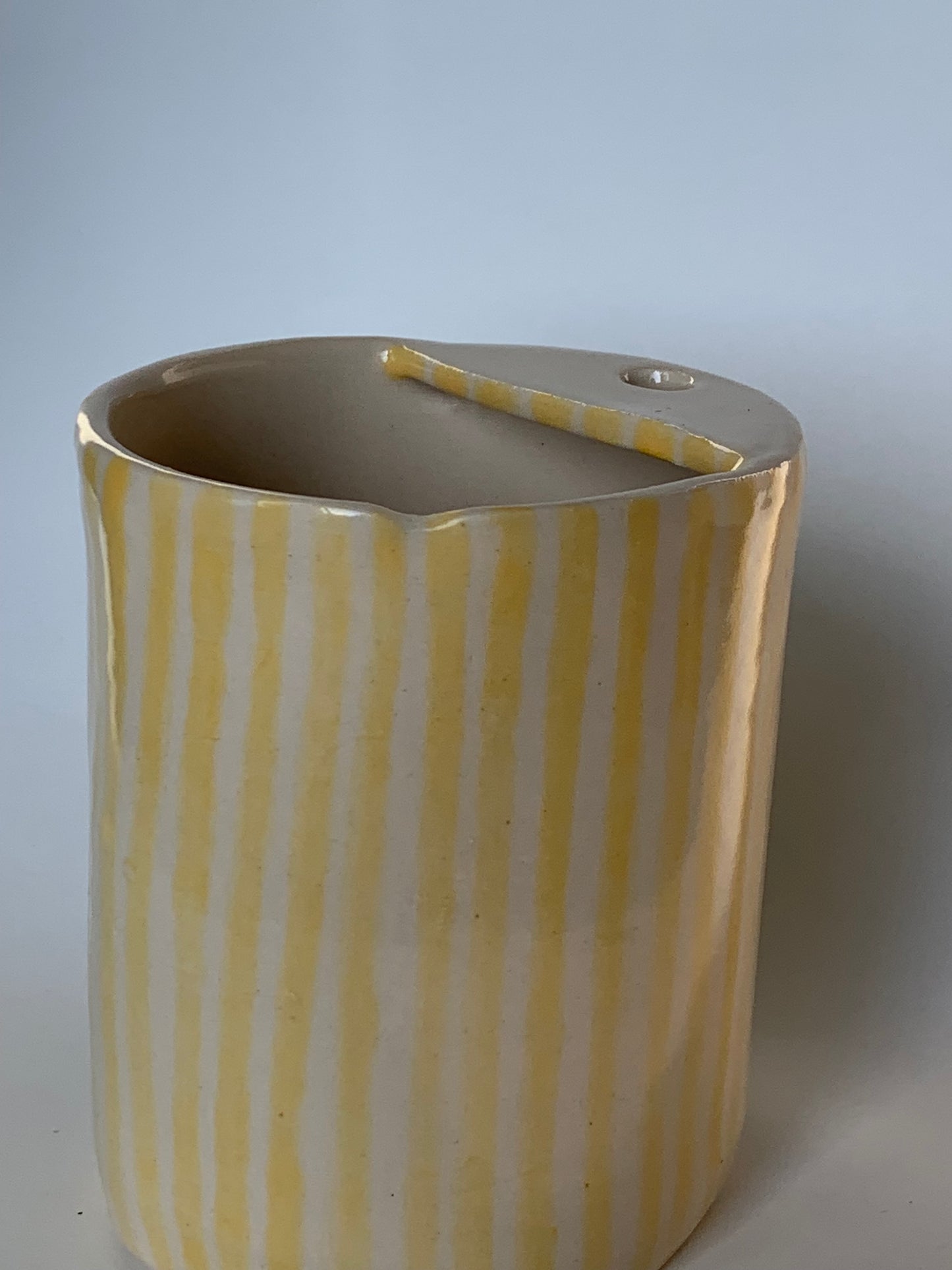 ***Sip Cup in Yellow Stripes (Flaw)