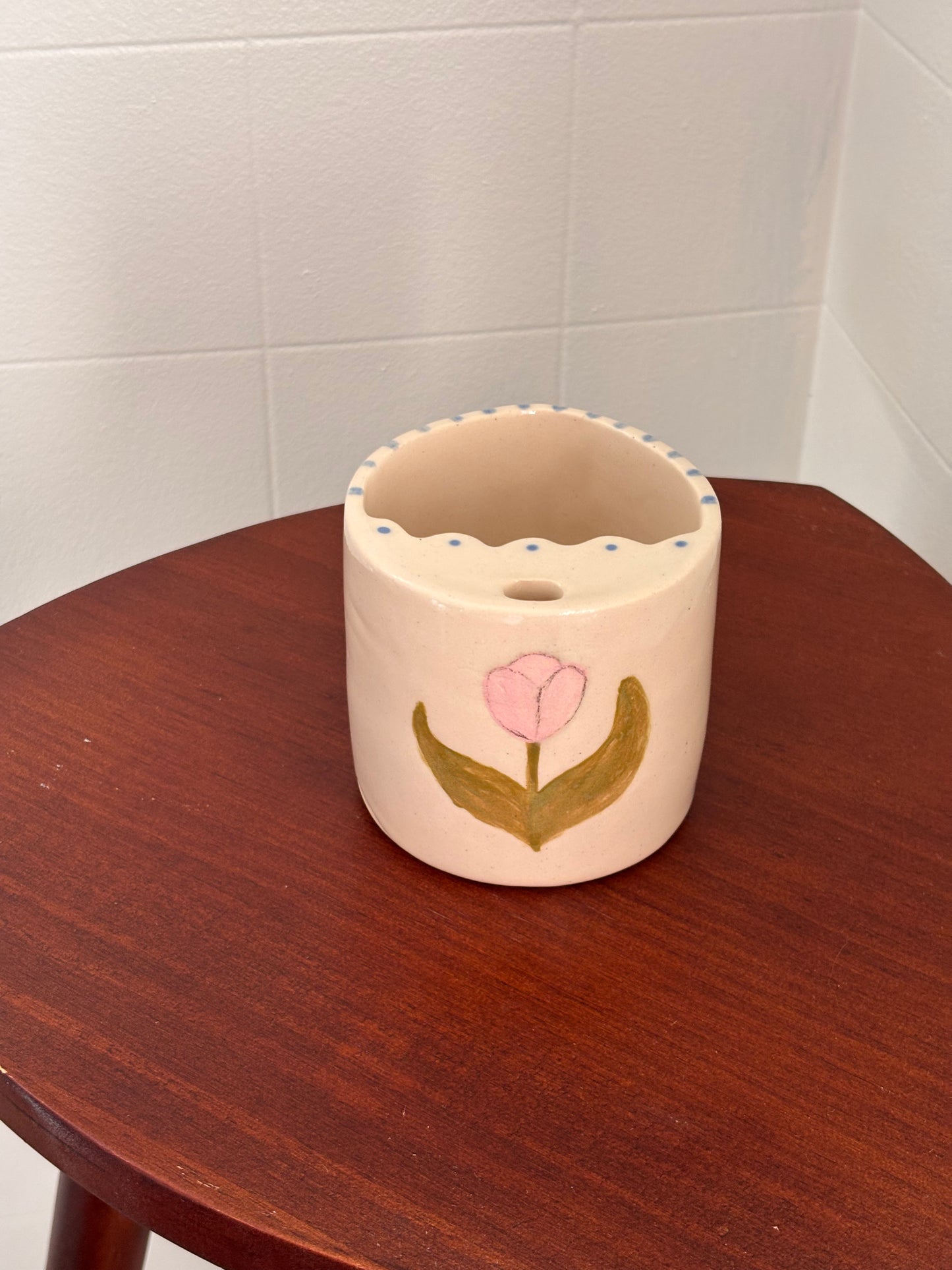 Mini Scalloped Tulip Sip Cup