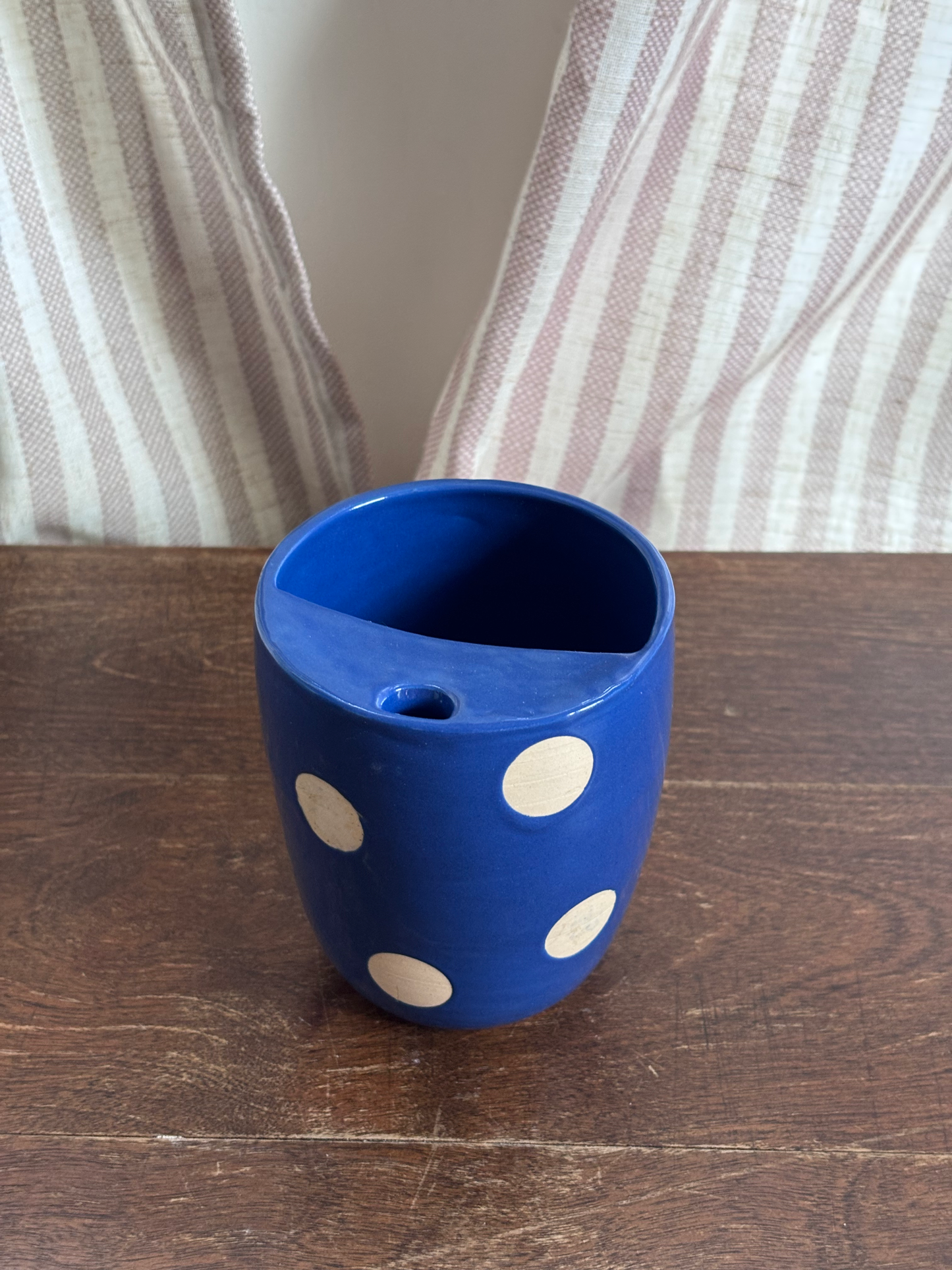 Blue Polka Dot Sip Cup (FLAW)