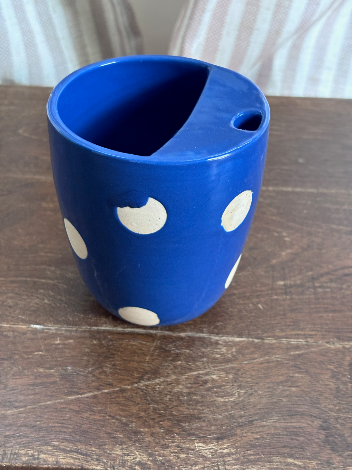Blue Polka Dot Sip Cup (FLAW)